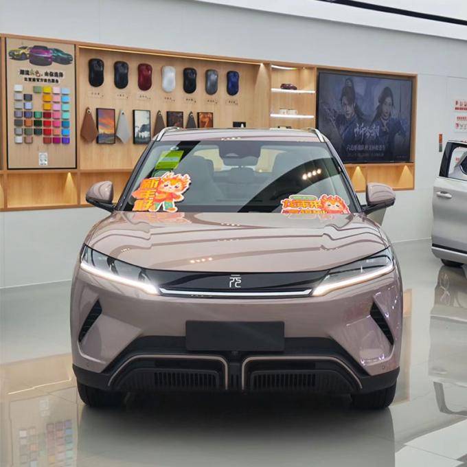 Auto elettrica 2025 BYD Yuan up Auto elettrica con autonomia di 401 km Completamente elettrica 5